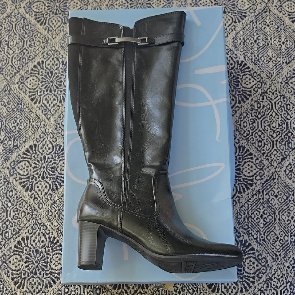Never Worn Life Stride Milena Elegant Black Leather Knee-High Boots Size 7.5